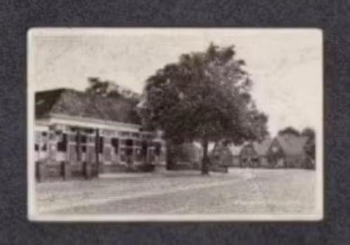 Weerdinge Dorpsstraat Café Groothuis 1956., Ophalen of Verzenden, 1940 tot 1960, Gelopen, Drenthe