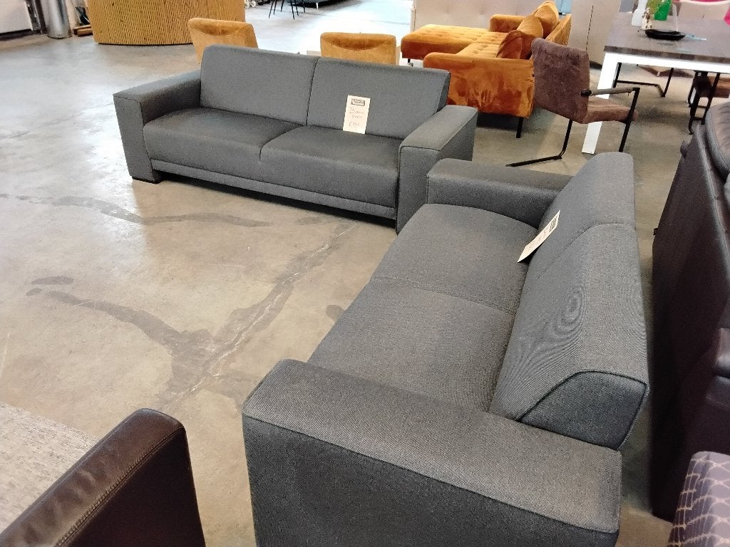 Bankstel 2-delig, grijze stof. Mooi! Second Life Wolvega., Huis en Inrichting, Banken | Bankstellen, Ophalen, 75 tot 100 cm, Zo goed als nieuw