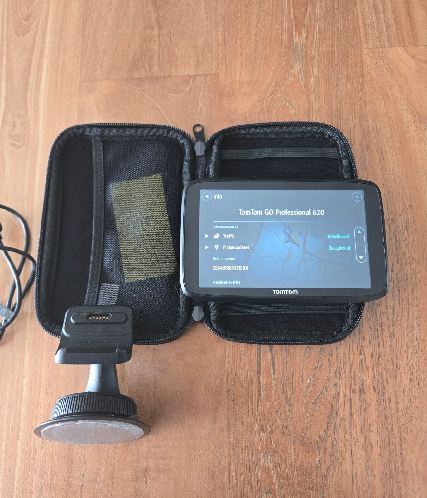 TomTom GO Professional 620 met Lifetime Kaarten en Verkeer, Auto diversen, Ophalen of Verzenden
