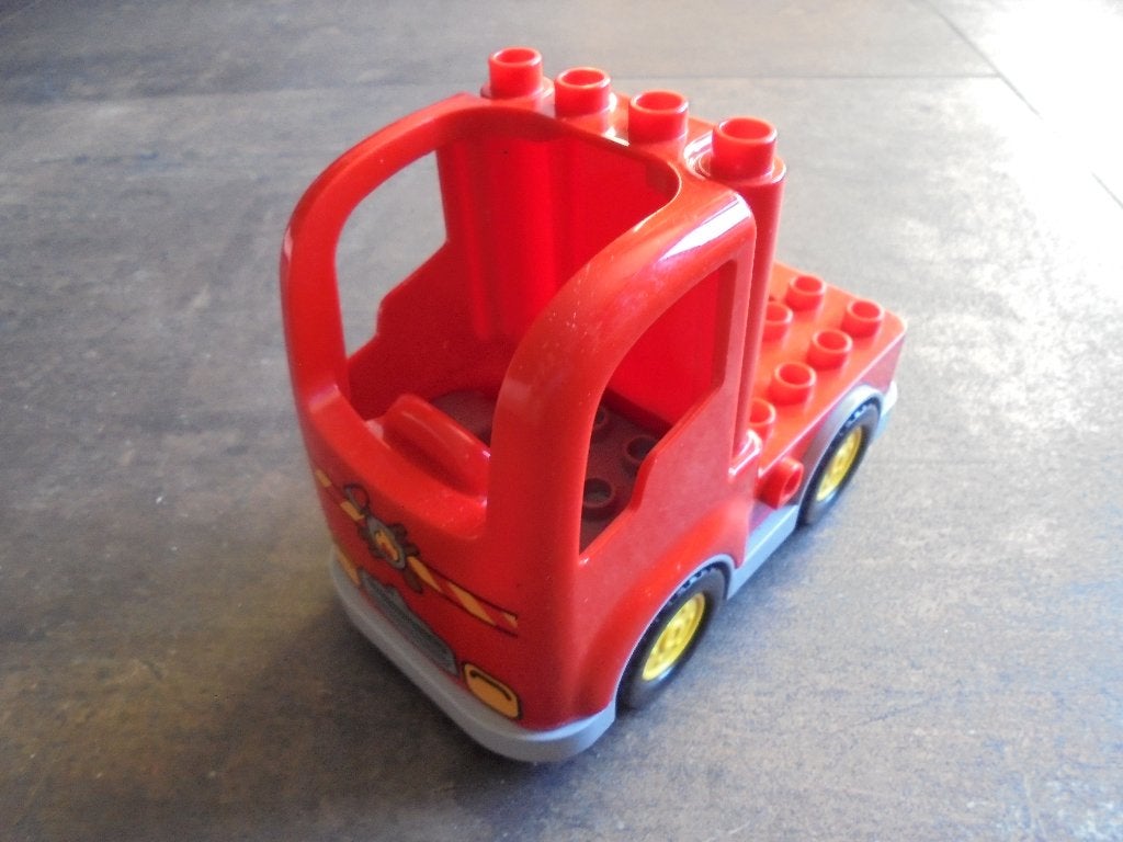 Lego Duplo Truck Flatbed with 4 Top Studs (zie foto's) 2, Ophalen of Verzenden, Gebruikt, Losse stenen, Duplo
