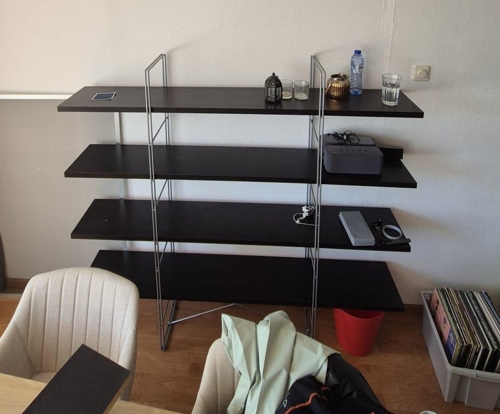 IKEA Enetri zwartbruin in goede staat, Huis en Inrichting, Kasten | Stellingkasten, Ophalen, Gebruikt