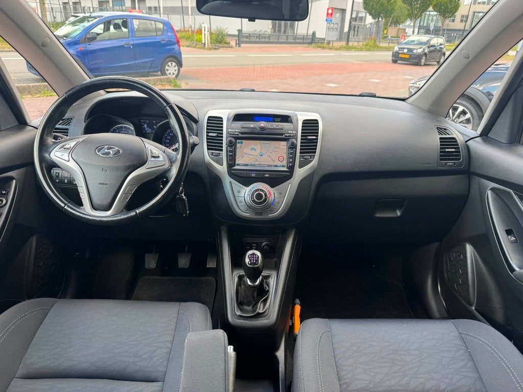 Hyundai Ix20 1.4i Go! Airco|NAVI|CAMERA|BOVAG GARANTIE, Auto's, Hyundai, Voorwielaandrijving, 12 maanden, Stof, Gebruikt