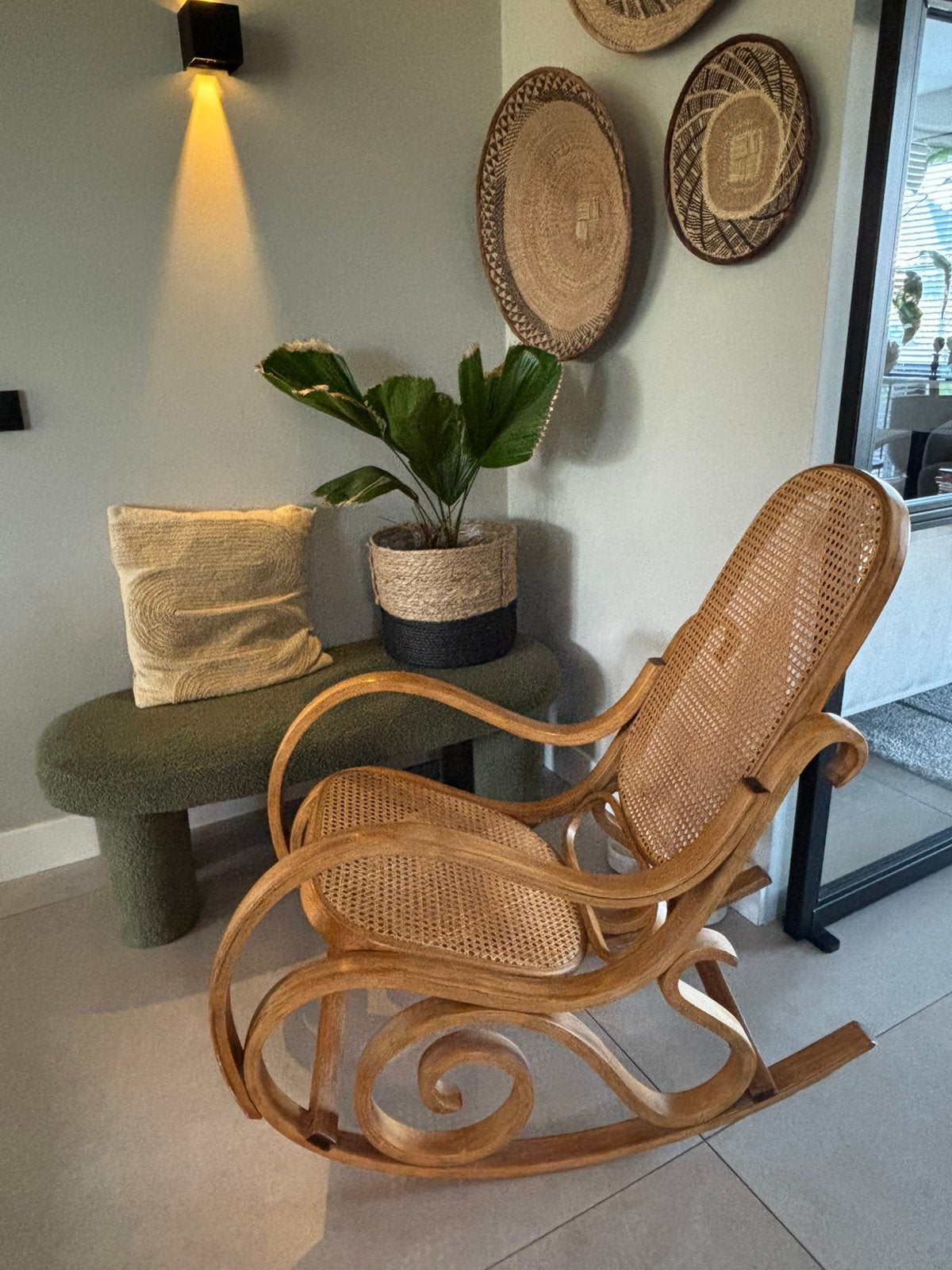 Vintage houten schommelstoel, Ophalen, Zo goed als nieuw, Minder dan 50 cm
