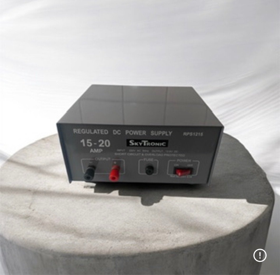 SkyTronic RPS1215 Gereguleerde DC Voeding 15-20 AMP, Telecommunicatie, Ophalen of Verzenden