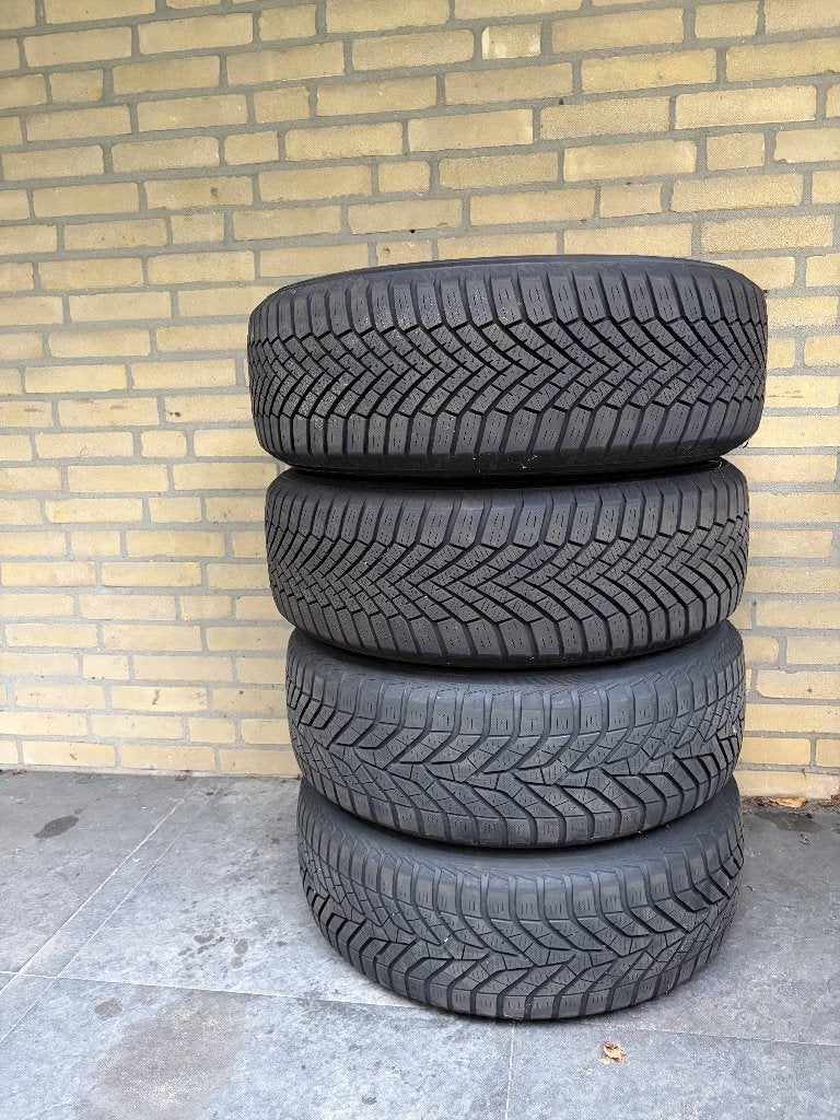 Yokohama Winterwielen met banden 205/60 R16, Auto-onderdelen, Ophalen, Gebruikt, 16 inch, Band(en)