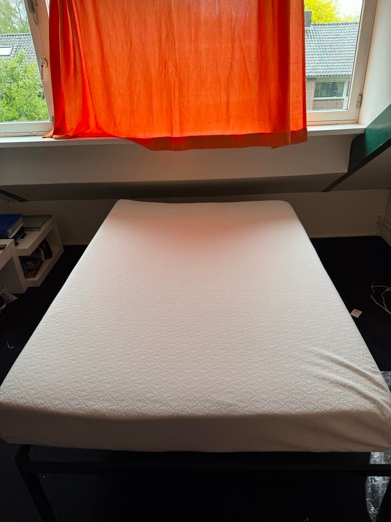 Bed met matras, Ophalen, Gebruikt, Tweepersoons, 140 cm