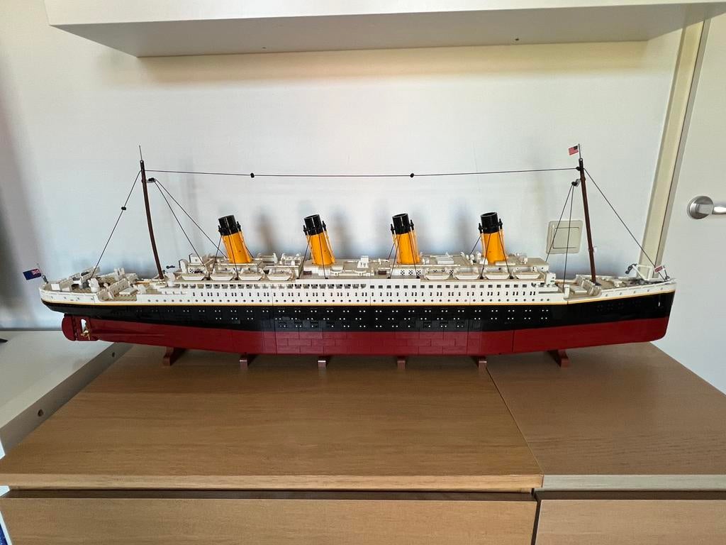 Lego Titanic 10294, Kinderen en Baby's, Speelgoed | Duplo en Lego, Ophalen, Zo goed als nieuw