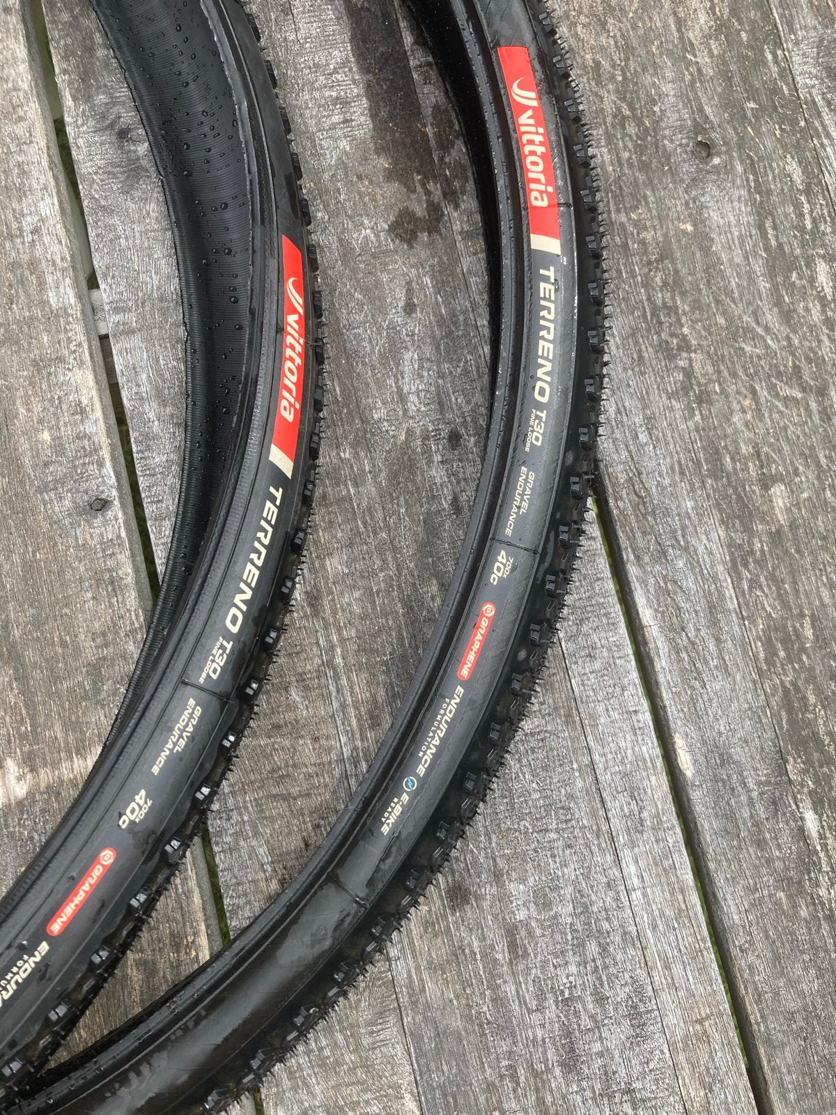Vittoria Terreno T30 VouwBanden  700x40c, Elektrische fiets, Band, Ophalen of Verzenden, Zo goed als nieuw