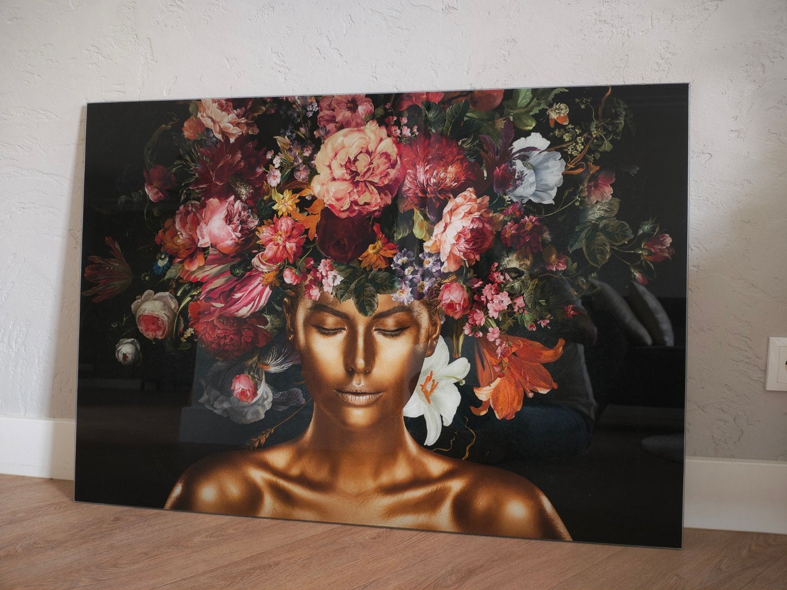 Schilderij Vrouw met Bloemenpracht - 70 x 100 cm, Ophalen, Glas, Achter glas, Print