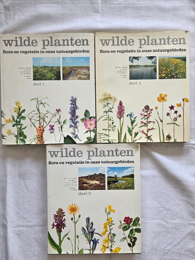 Wilde planten Flora en vegetatie in onze natuurgebieden 3 dl, Ophalen of Verzenden, Gelezen, Natuur algemeen, Westhoff