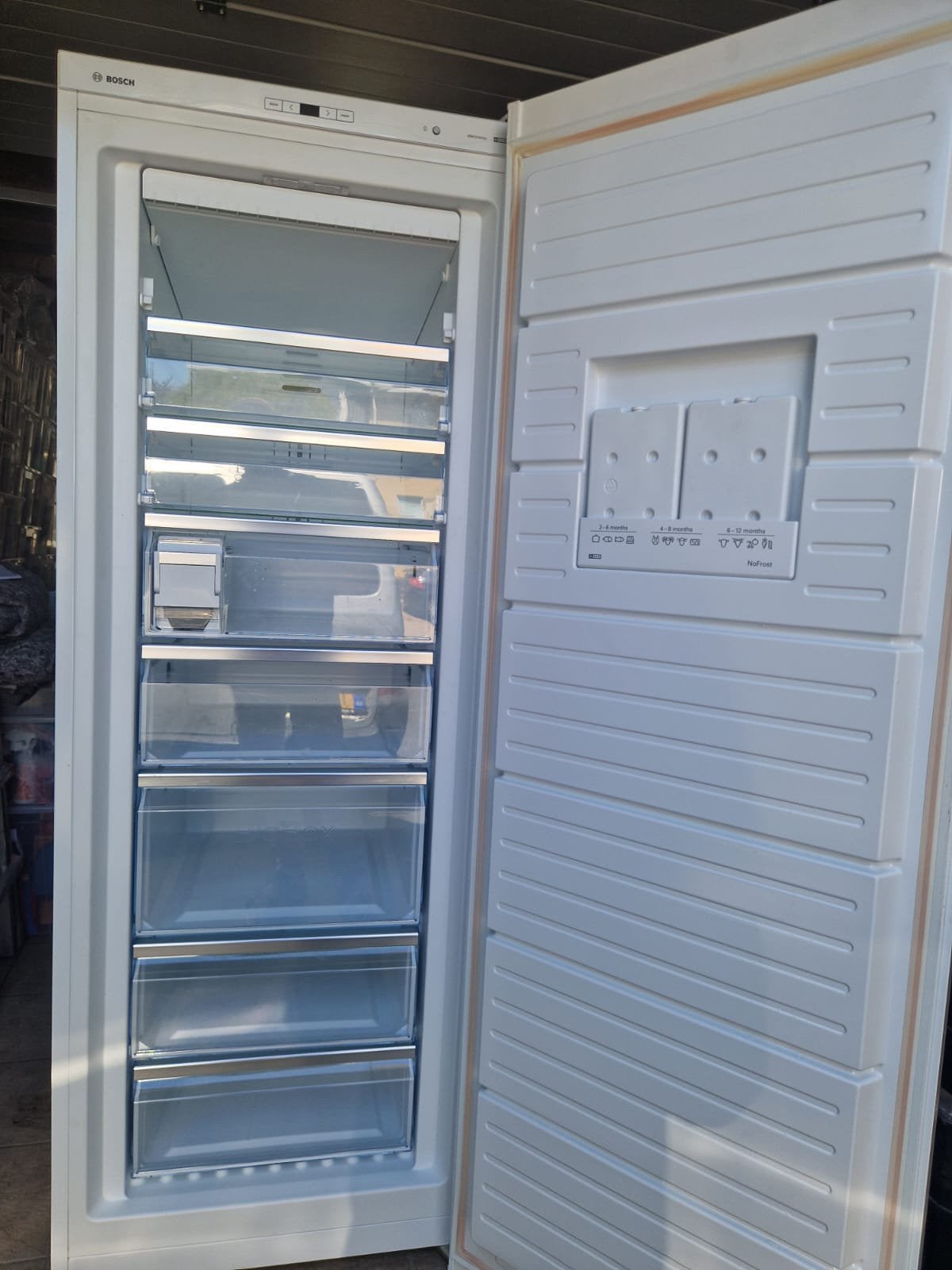 Bosch Nofrost vriezer, Ophalen, Zo goed als nieuw, 60 tot 90 cm, 160 cm of meer