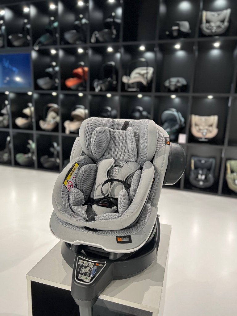 BeSafe iZi Turn B i-Size Autostoeltje Peak Mesh, Verstelbare rugleuning, 0 t/m 18 kg, Zo goed als nieuw, Isofix