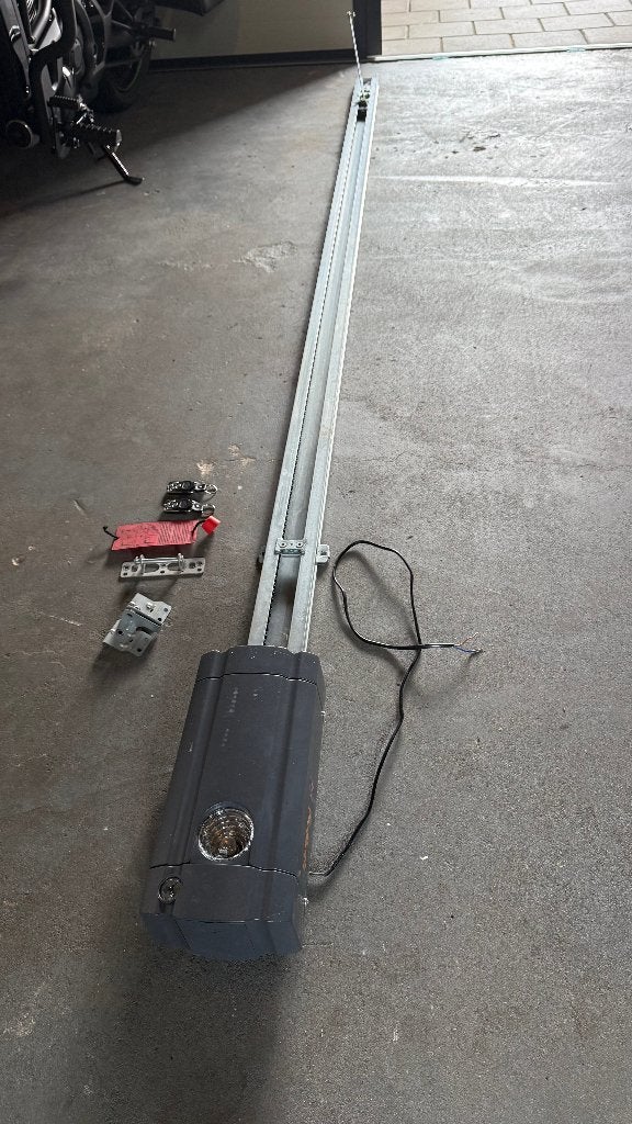 Hörmann ProMatic 3 met rail en twee afstandsbedieningen., Ophalen, Gebruikt, Binnendeur, Metaal