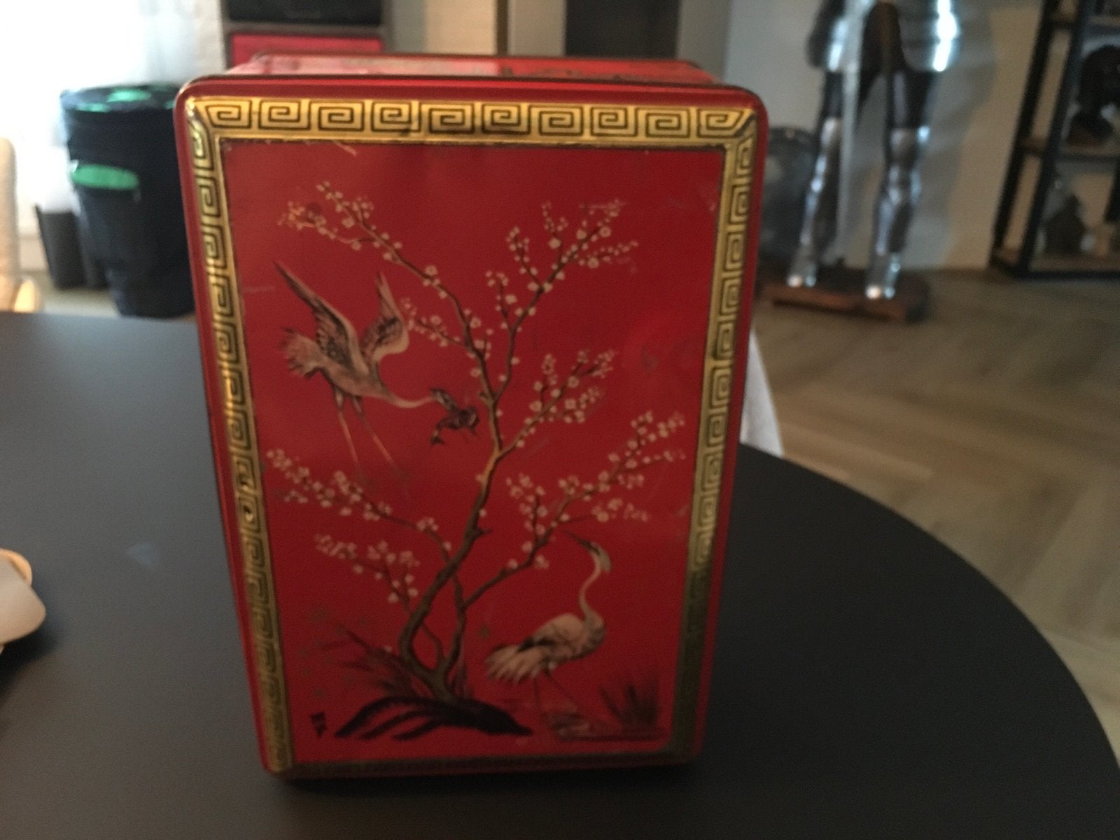 Vintage theeblik met kraanvogels en theeroos, Ophalen of Verzenden