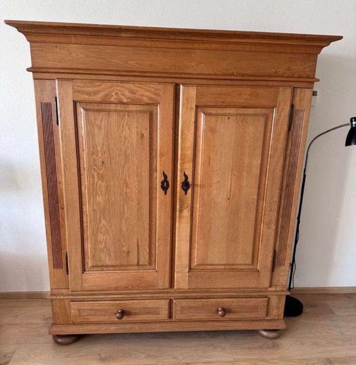 Klassieke massief houten servieskast - antiek eiken, Ophalen