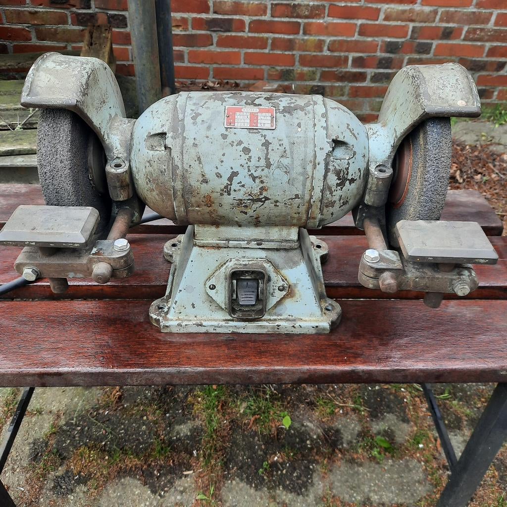 Erpees Werkbankslijpmachine RP 60 - Robuust en Krachtig, Ophalen of Verzenden, Gebruikt, Minder dan 700 watt, Werkbankslijpmachine