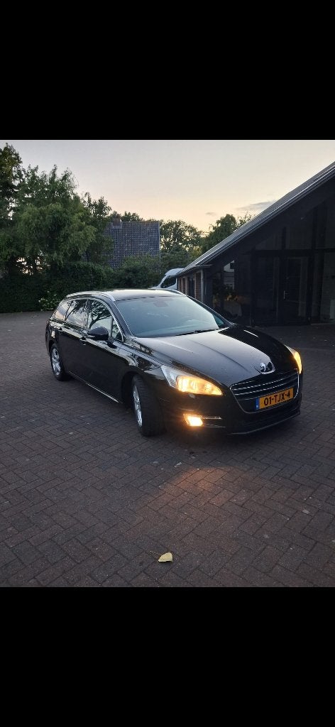 Peugeot 508 1.6 E-hdi SW 2-TRONIC 2012 Bruin, Auto's, Peugeot, Euro 5, Stof, Zwart, 4 cilinders