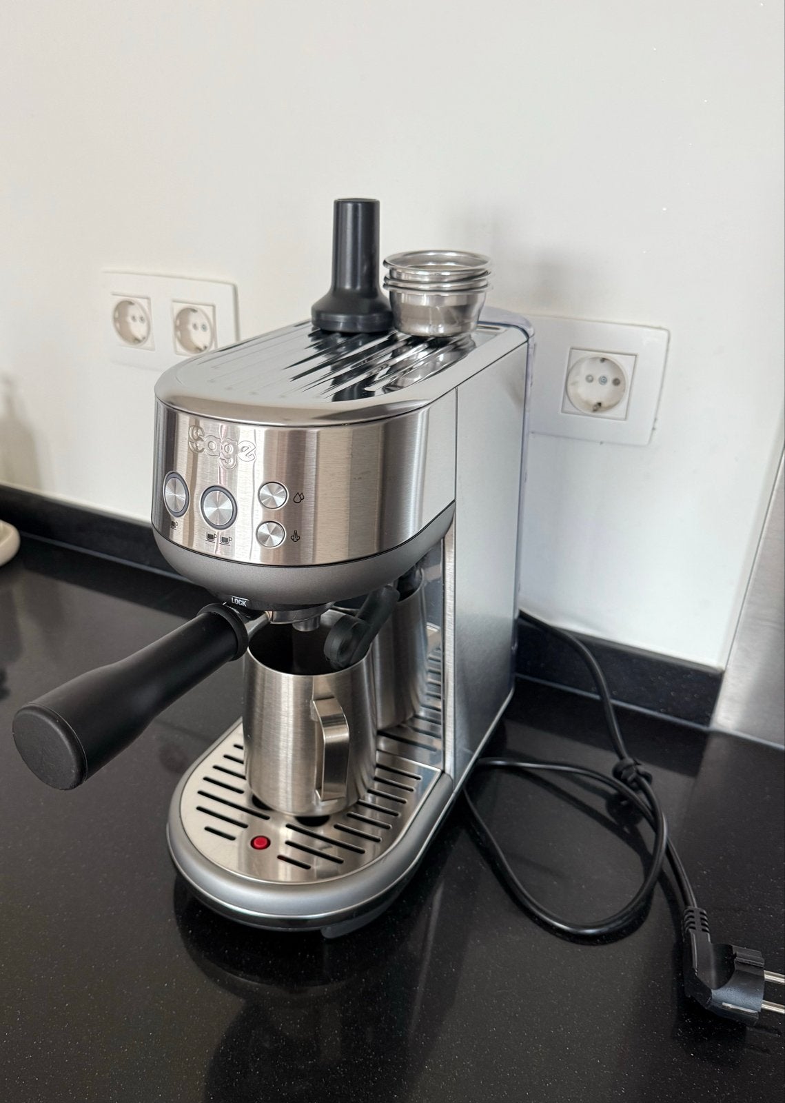 Sage the Bambino Plus Espressomachine - Zo goed als nieuw, Witgoed en Apparatuur, Ophalen, Afneembaar waterreservoir, Espresso apparaat