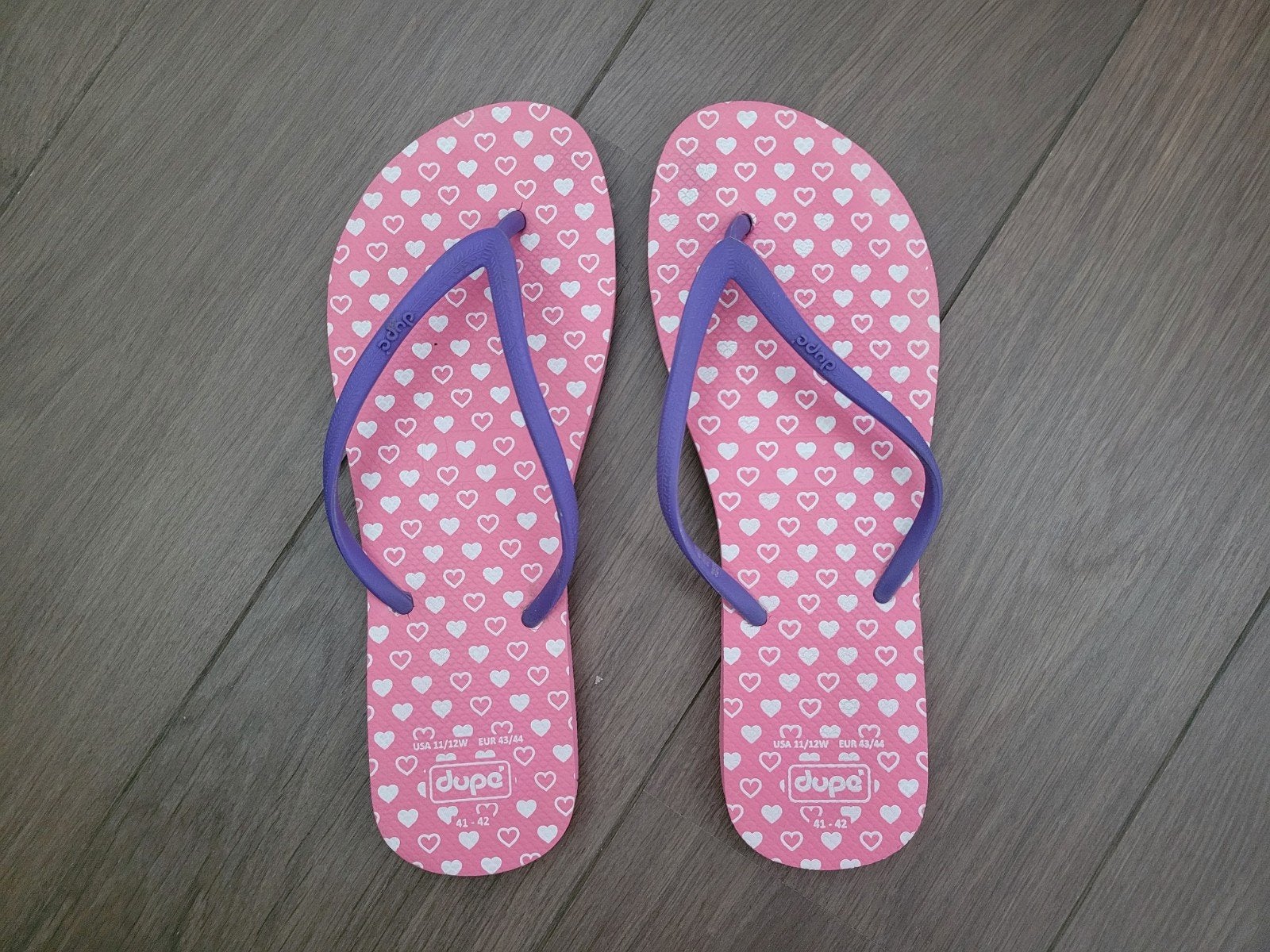 Dupe roze slippers met hartjes, maat 40/41, Dupe, Ophalen of Verzenden, Zo goed als nieuw, Roze