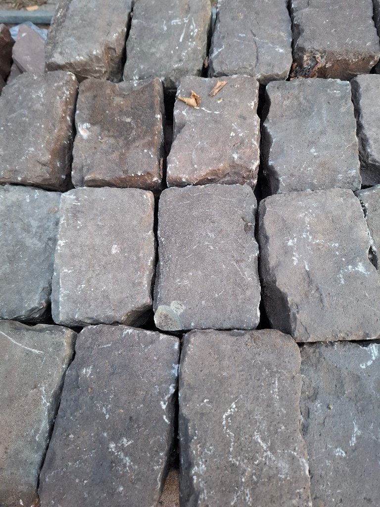 TE KOOP 45 GROTE KINDERKOPPEN, Tuin en Terras, Ophalen, Gebruikt, Graniet, Kei