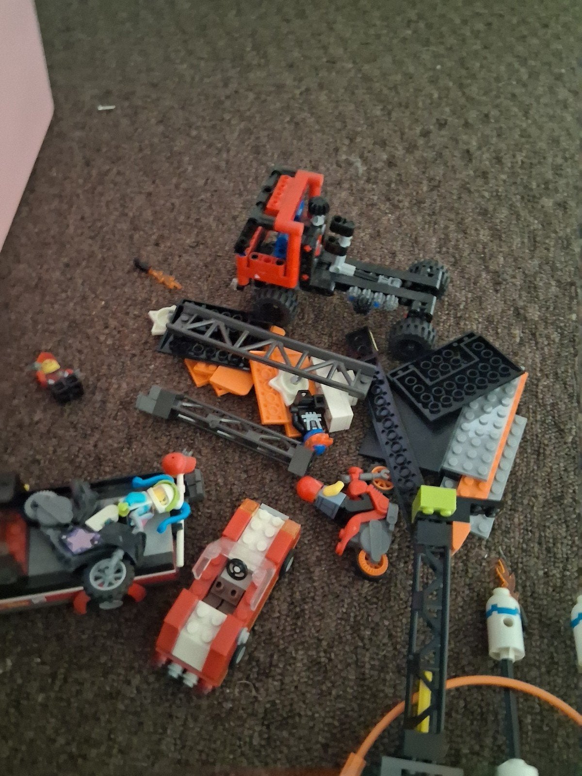 LEGO City Stuntz: 2 sets moet weg., Lego, Overige typen, Ophalen of Verzenden, Meerdere sets