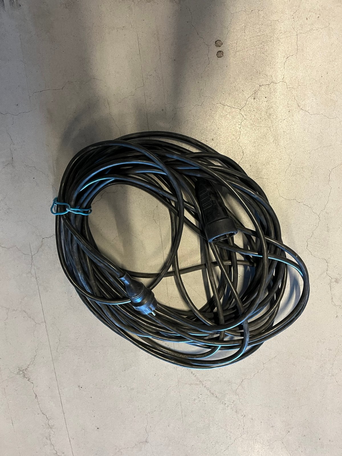 Geaard verlengsnoer 22 meter lang, Ophalen of Verzenden, Gebruikt, Overige merken, Kabel of Snoer