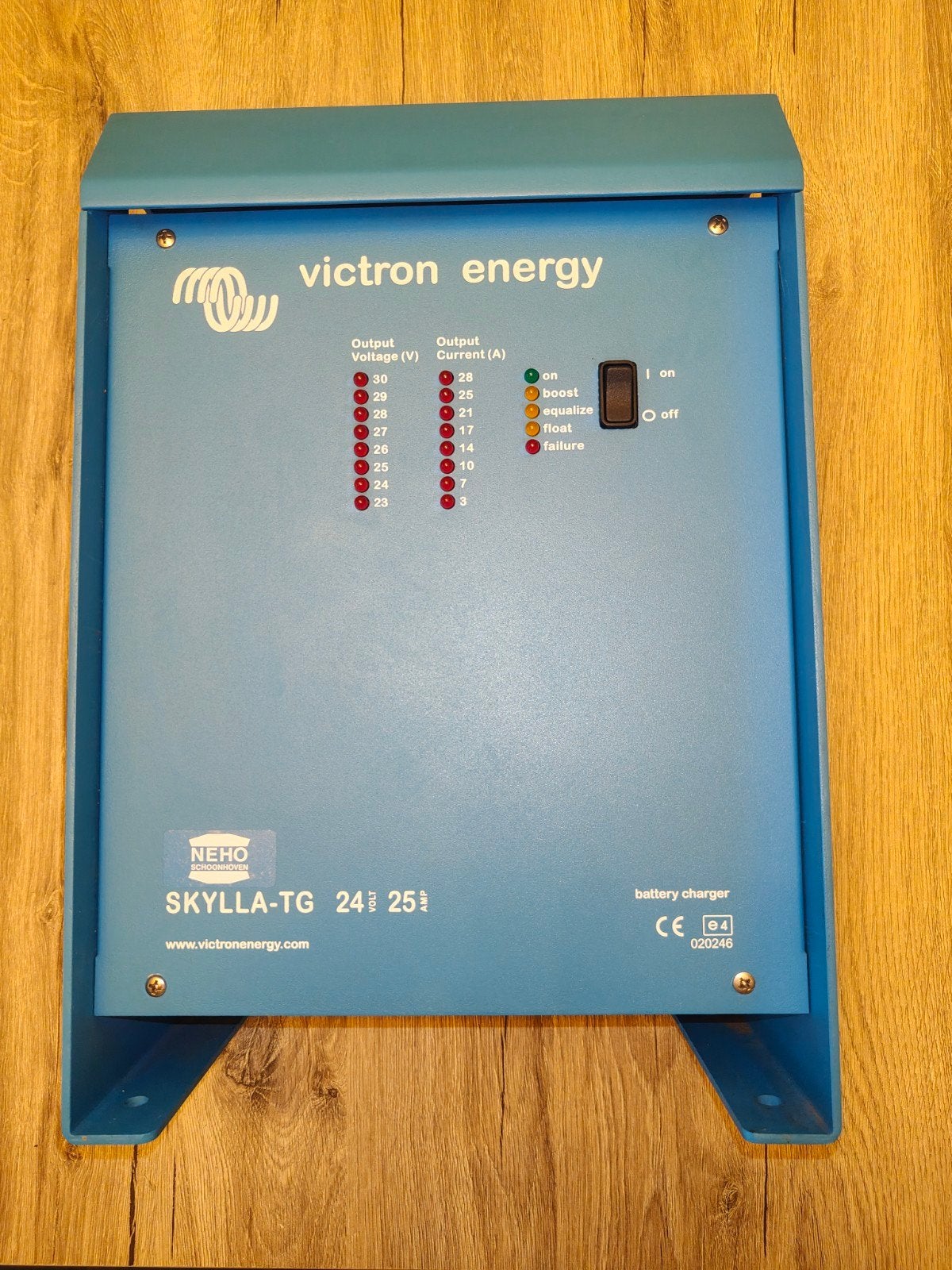 Victron Energy Skylla-TG 24/25 acculader - Gebruikt