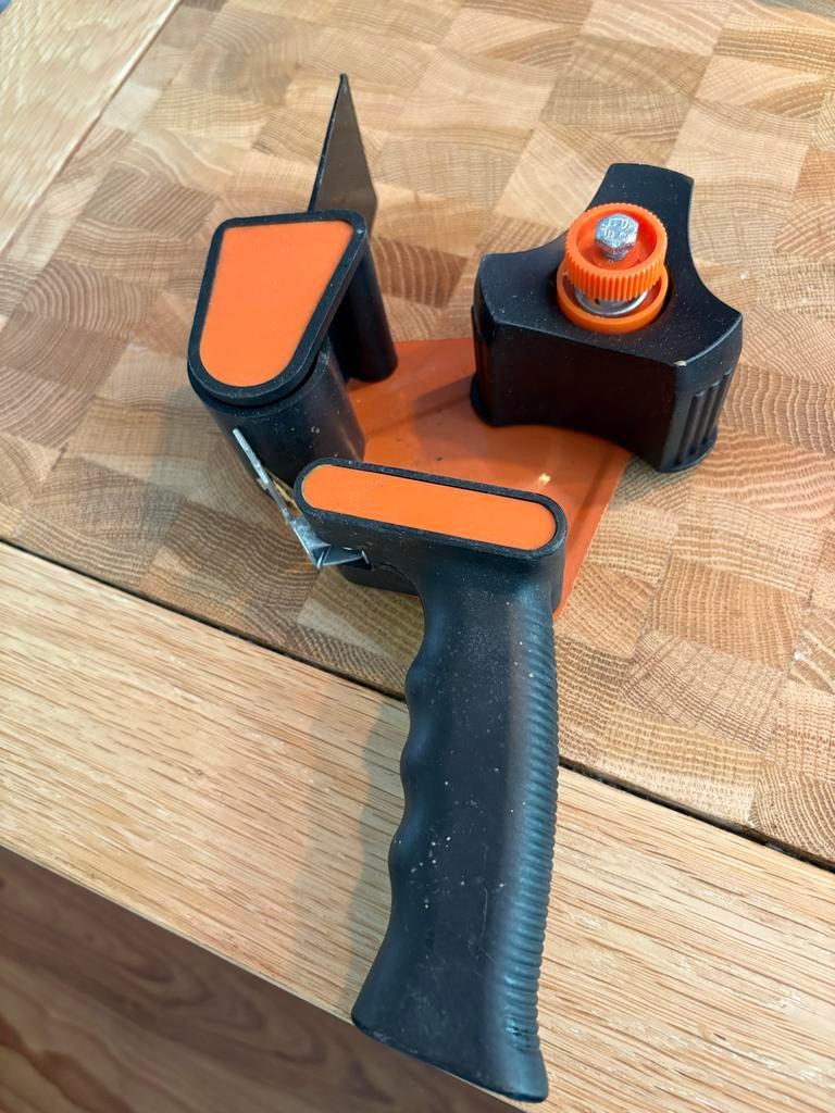 Tape dispenser, Ophalen