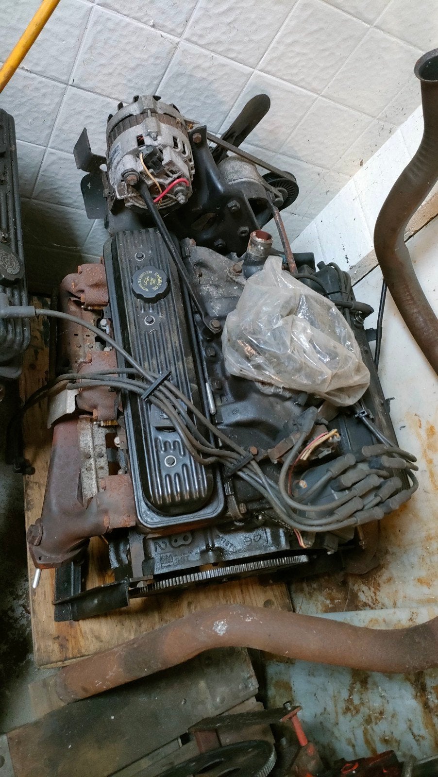 Chevrolet 350 V8 1986 TBI motor voor revisie boot motor, Ophalen, Chevrolet