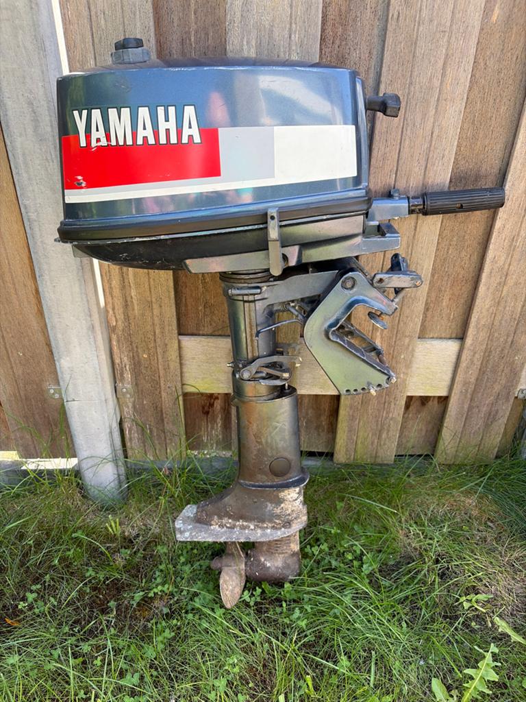 Yamaha 4 pk buitenboordmotor - goed - wel jaren stilgestaan, Ophalen, Gebruikt, Minder dan 5 pk, Buitenboordmotor