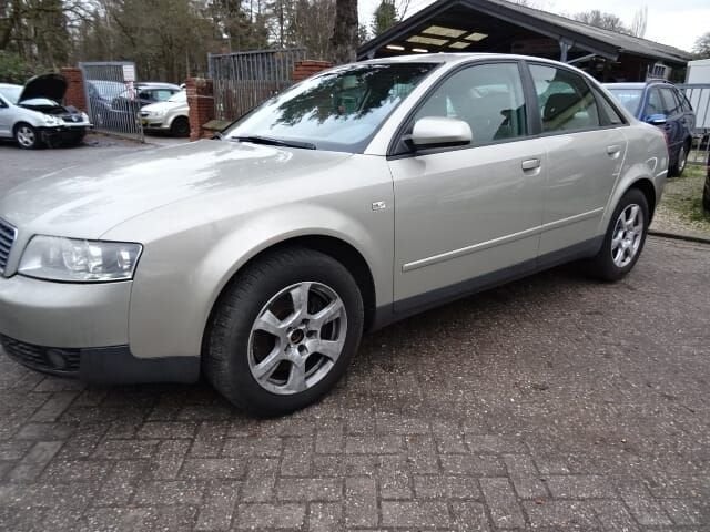 Audi a 4 b 6 bj 2004 2.5 tdi voor demontage., Auto-onderdelen, Overige Auto-onderdelen, Gebruikt, -, -, -