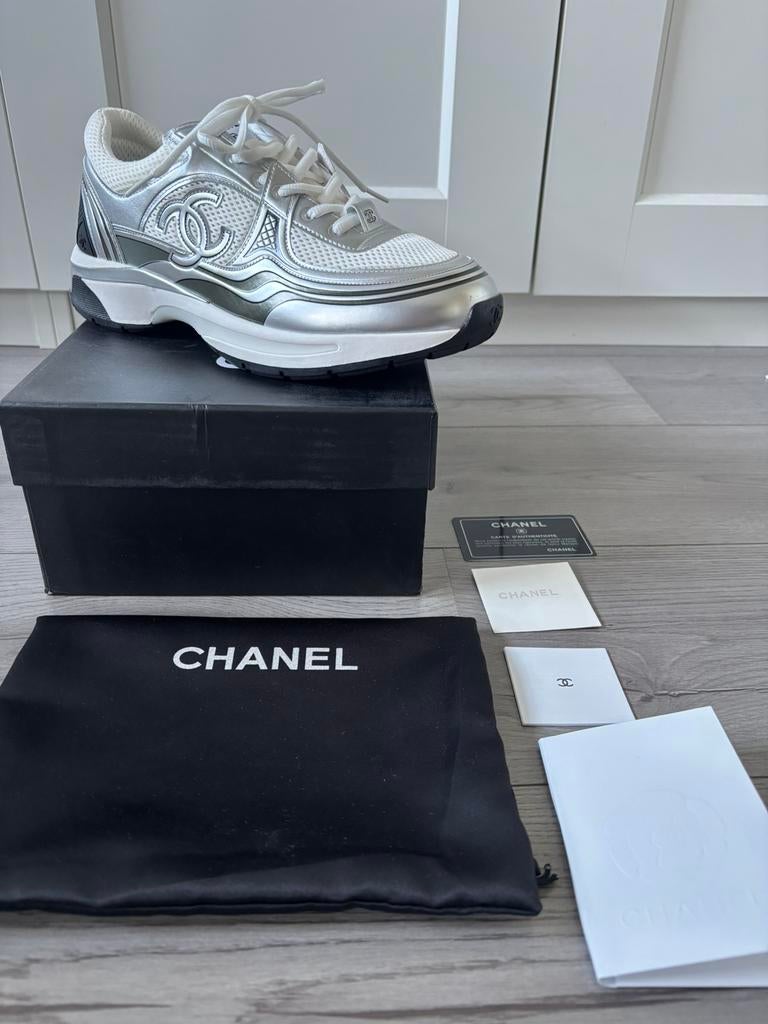 Chanell runners sneakers, Kleding | Heren, Schoenen, Ophalen of Verzenden, Nieuw, Wit, Sneakers of Gympen