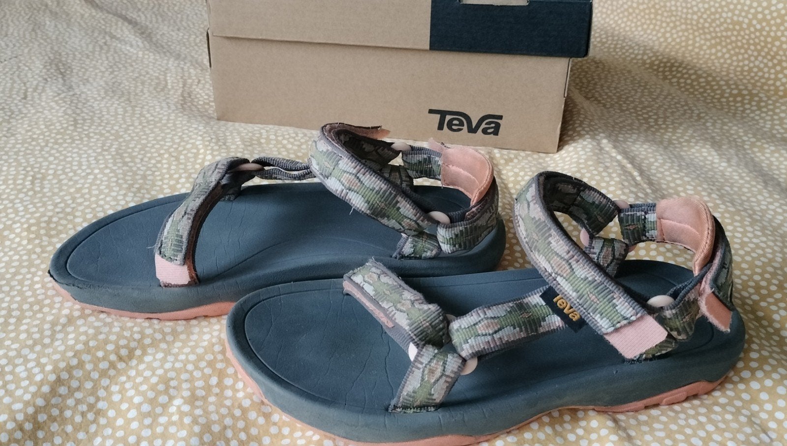 Teva sandalen maat 35 (geen verzending), Ophalen, Gebruikt, Meisje, Overige typen