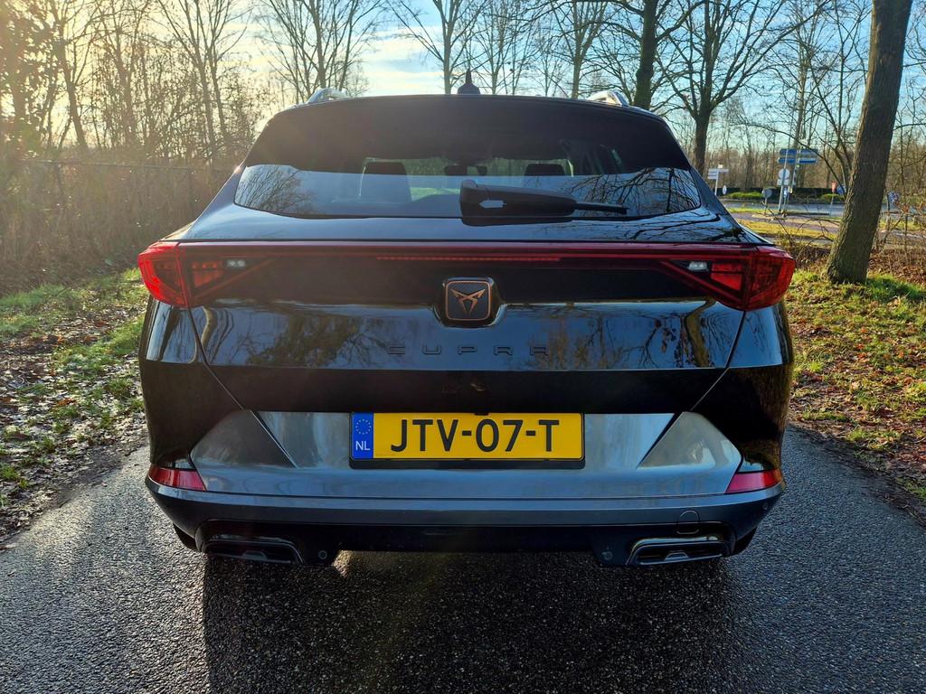 CUPRA Formentor 1.5 TSI Business Edition camera digi dashboa, Auto's, Zwart, 4 cilinders, Leder en Stof, Zwart