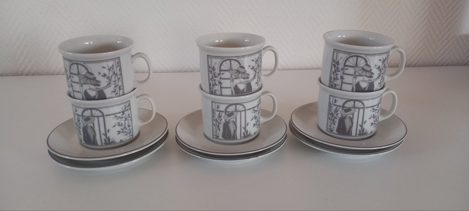 6 Nieuwe Porseleinen Kop en Schotels 'Douwe Egberts", Ophalen, Nieuw, Porselein, Kop(pen) en/of Schotel(s)