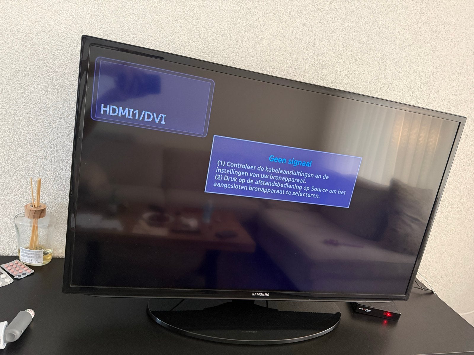 Samsung UE40EH5000 LED TV - 100 cm (40 inch), Ophalen, 50 Hz, Samsung, 100 cm of meer