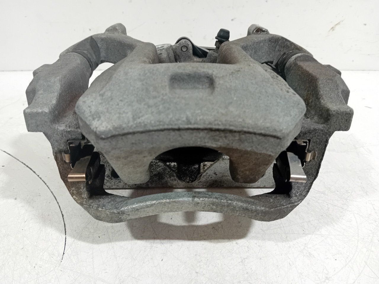 Remklauw rechts achter Lexus ES, Onderdelen@venauto.nl, Van der Ven Autorecycling B.V., Gebruikt, Ettenseweg 76, 4706 PB Roosendaal, The Netherlands
