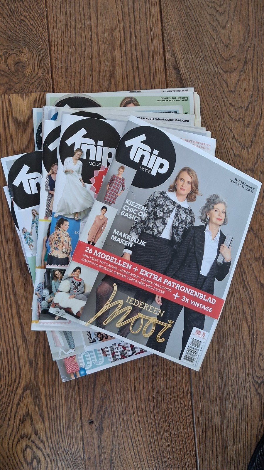 Knip mode. 11 stuks., Hobby en Vrije tijd, Kledingpatronen, Ophalen of Verzenden, Vrouw, Knipmode