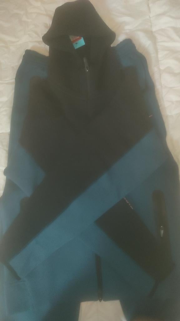Nike tech, Kleding | Heren, Sportkleding, Overige kleuren, Nieuw, Ophalen of Verzenden, Maat 46 (S) of kleiner