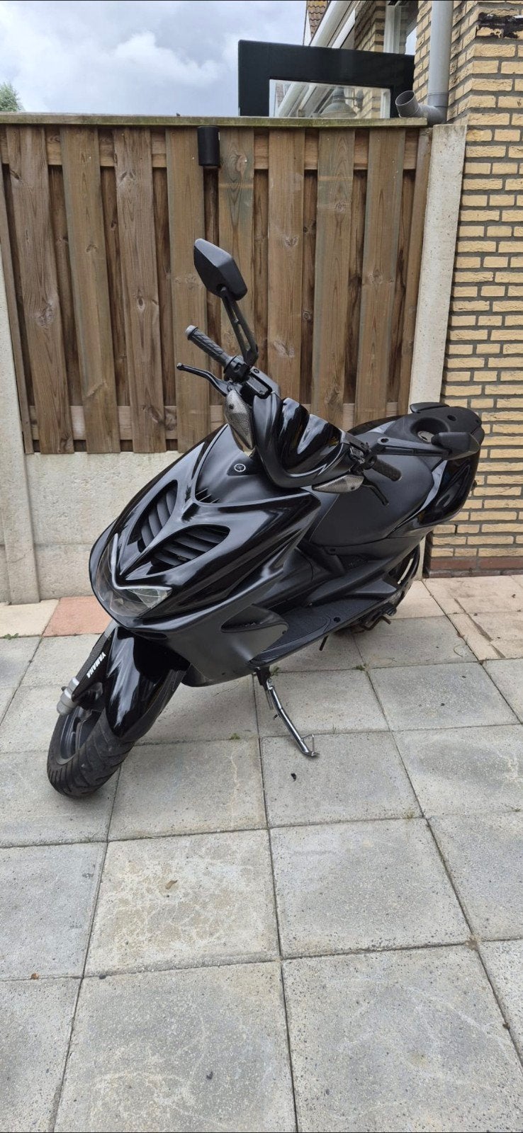 Yamaha Aerox 2011, Fietsen en Brommers, Scooters | Yamaha, Ophalen, Gebruikt, Benzine, Aerox
