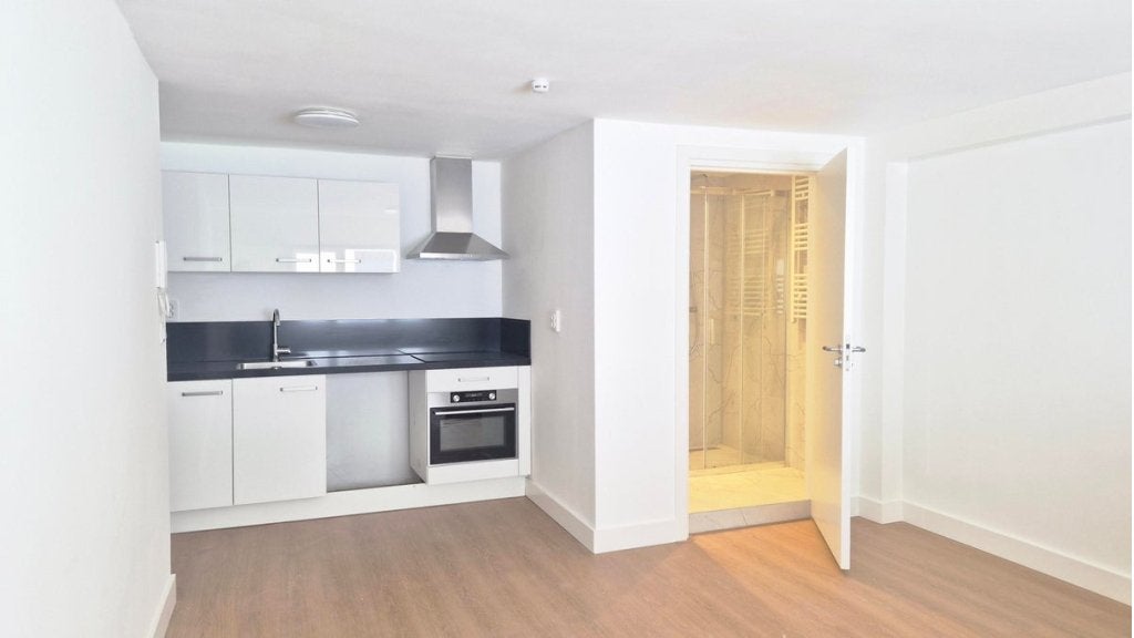 NIEUW! Woonruimte te huur Westerbaenstraat, Den Haag