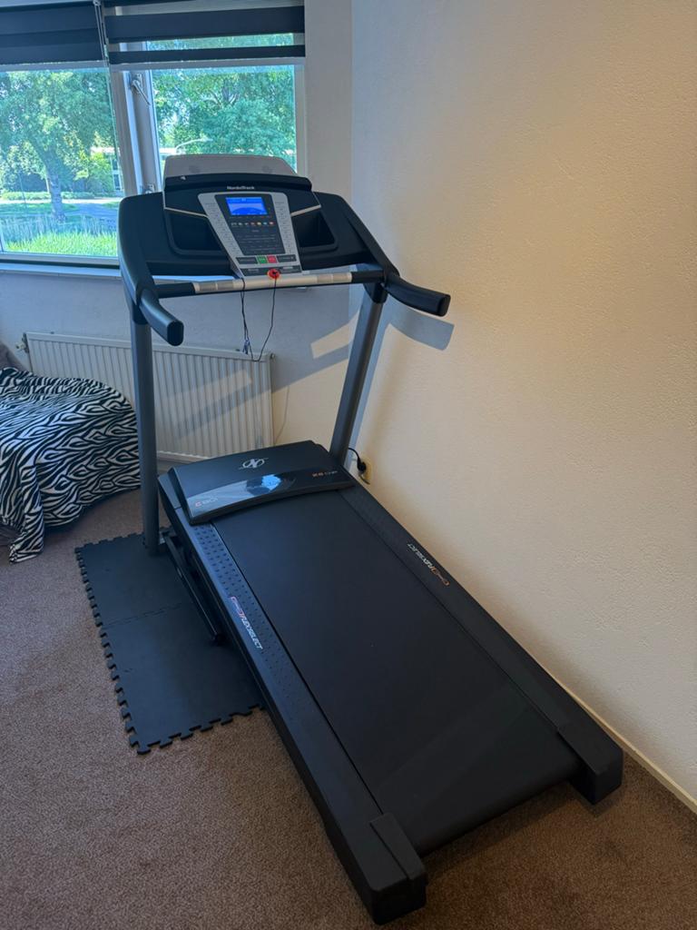 NordicTrack C80i Loopband – 18 km/u – Inklapbaar, Ophalen, ICON Health & Fitness 1500 South 1000 West Logan, Utah 84321 Verenigde Staten