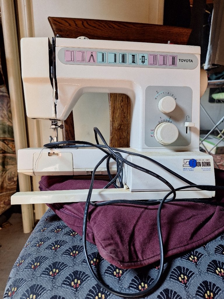 Naaimachine, Ophalen, Zo goed als nieuw, Naaimachine, Overige merken
