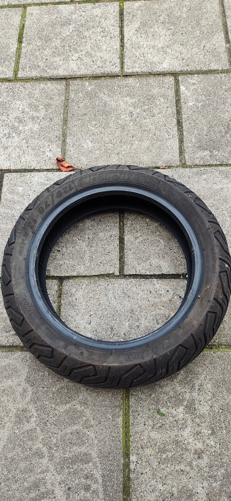 Michelin City Grip 2 Band 120/70-12, Fietsen en Brommers, Ophalen of Verzenden