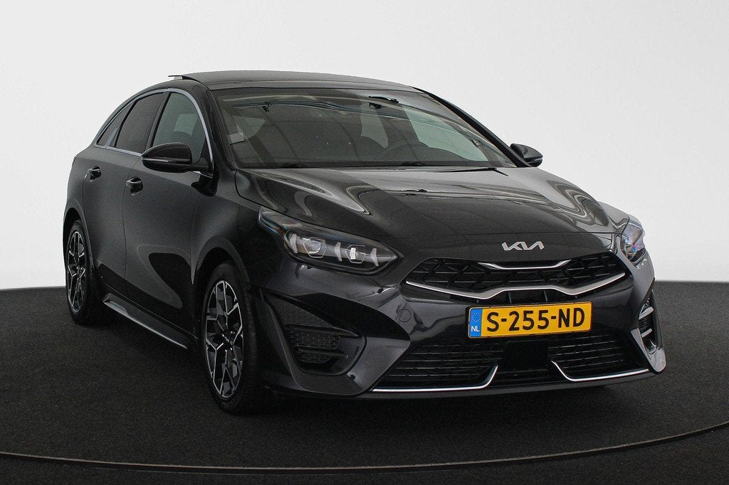Kia ProCeed 1.5 T-GDi GT-Line Pano Stuur-Stoelverwarming Cam, Auto's, Kia, 1325 kg, Gebruikt, Euro 6, 4 cilinders