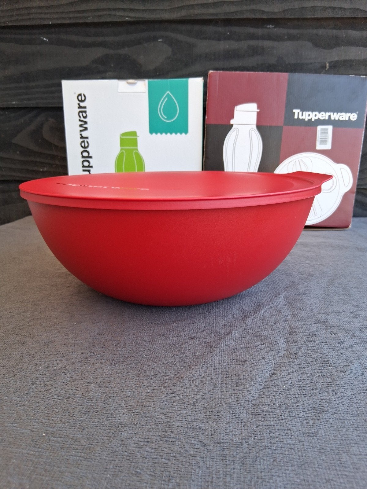 Tupperware allegra kom met deksel - 5L rood/goud, Gebruikt, Ophalen of Verzenden, Bak of Kom, Met deksel