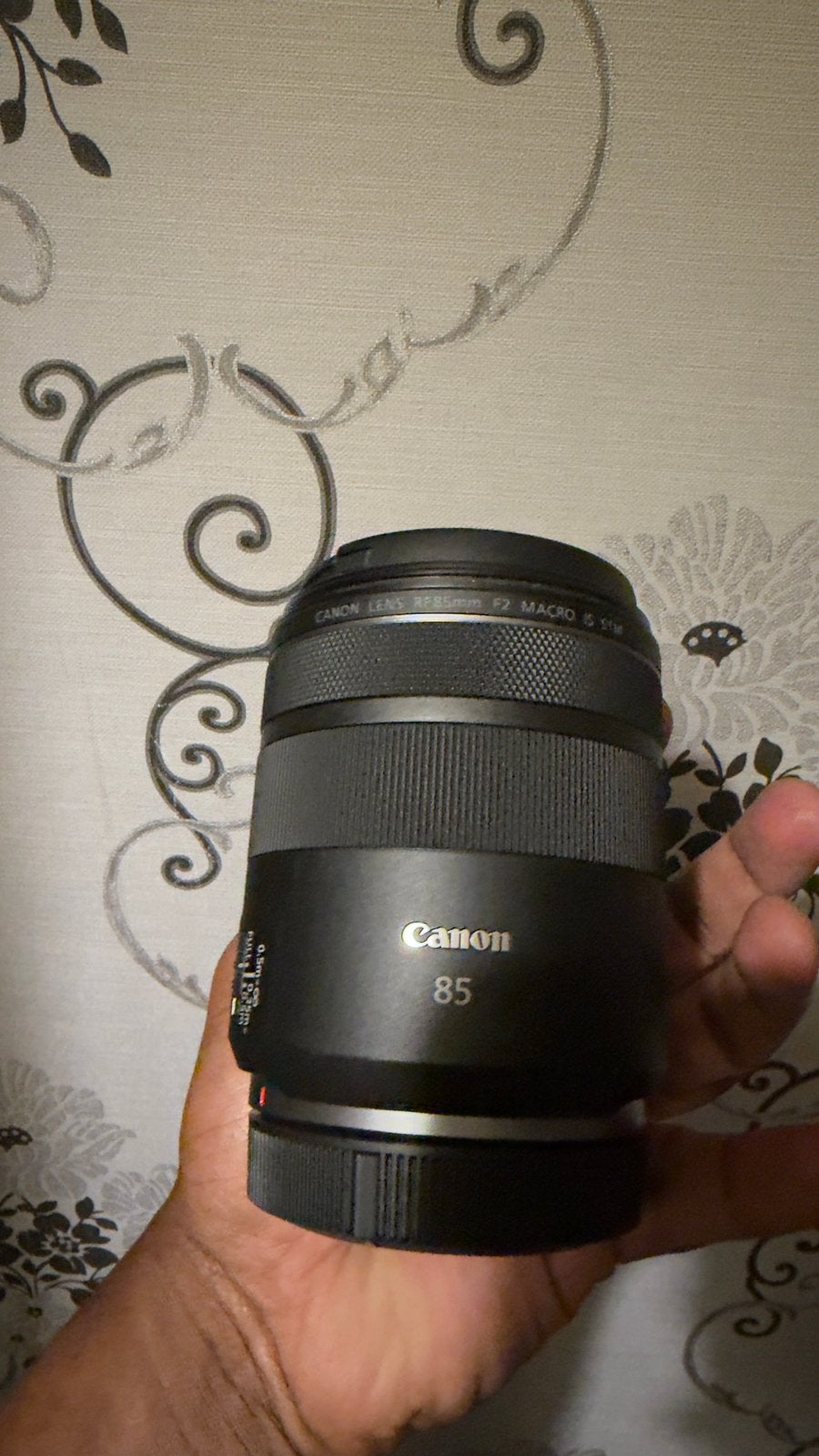 canon rf 85mm f/2 macro is stm, 85 mm, Canon, Canon RF, Ophalen of Verzenden