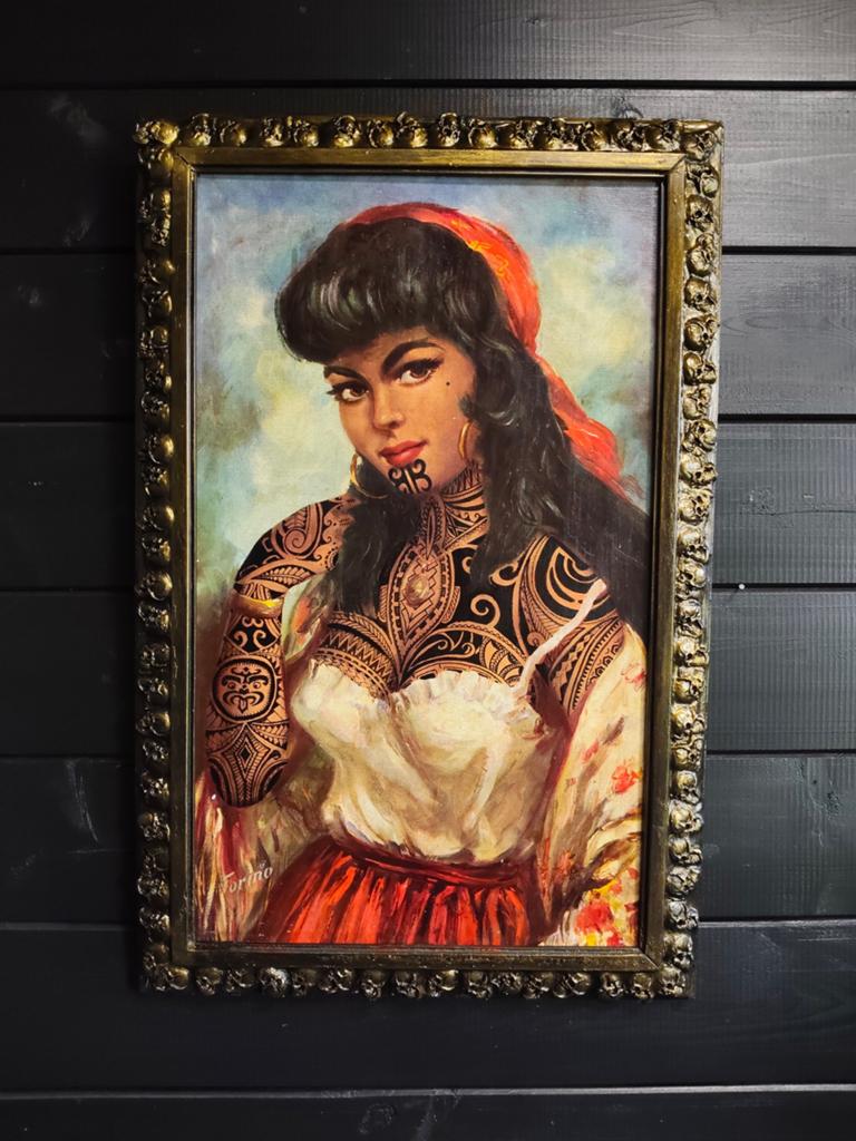 Torino zigeunerin met Polynesische tattoos silly art uniek, Ophalen of Verzenden