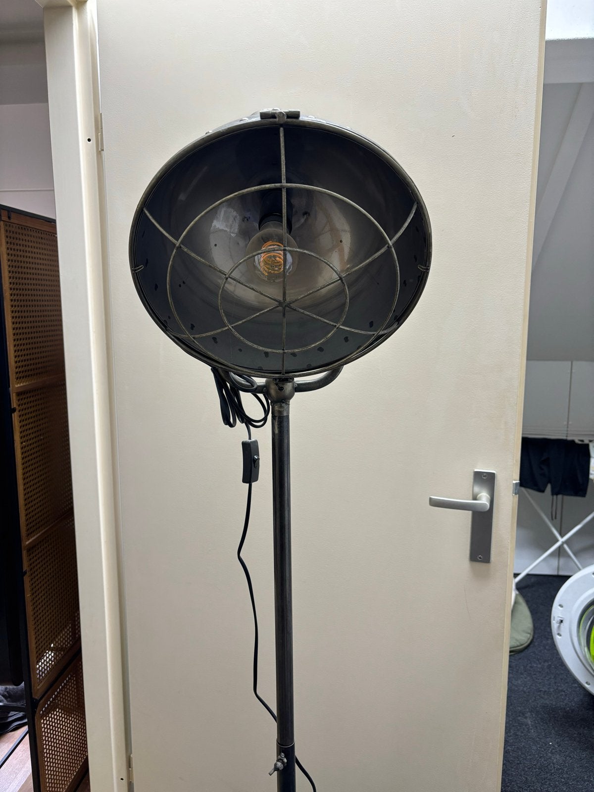 Industriële Vloerlamp met Statief - Vintage Stijl, Ophalen, Gebruikt, E27 (groot), Metaal