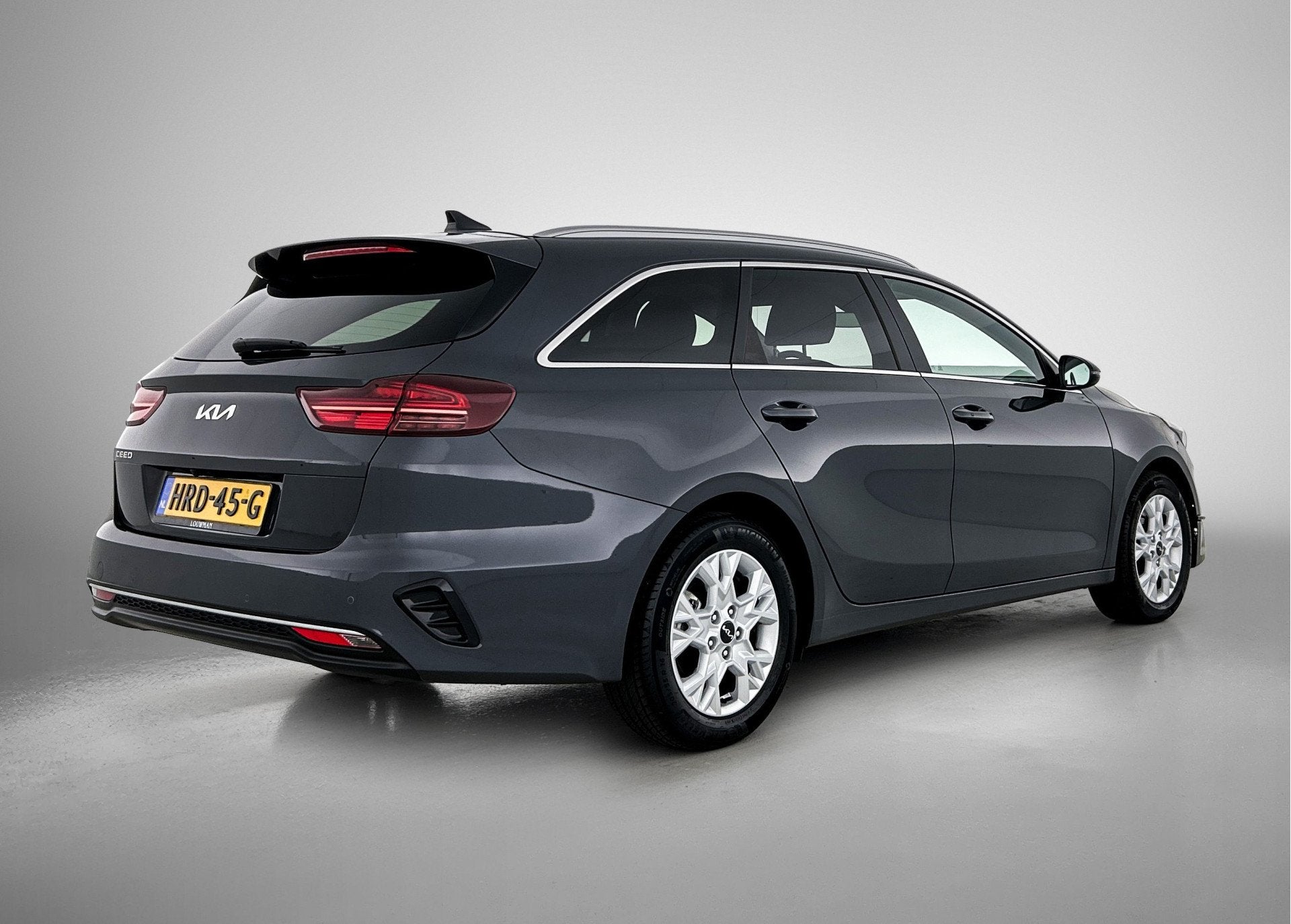 Kia Ceed Sportswagon 1.0 T-GDi DynamicPlusLine | Stuur-/Stoe, Voorwielaandrijving, 12 maanden, Stof, Gebruikt